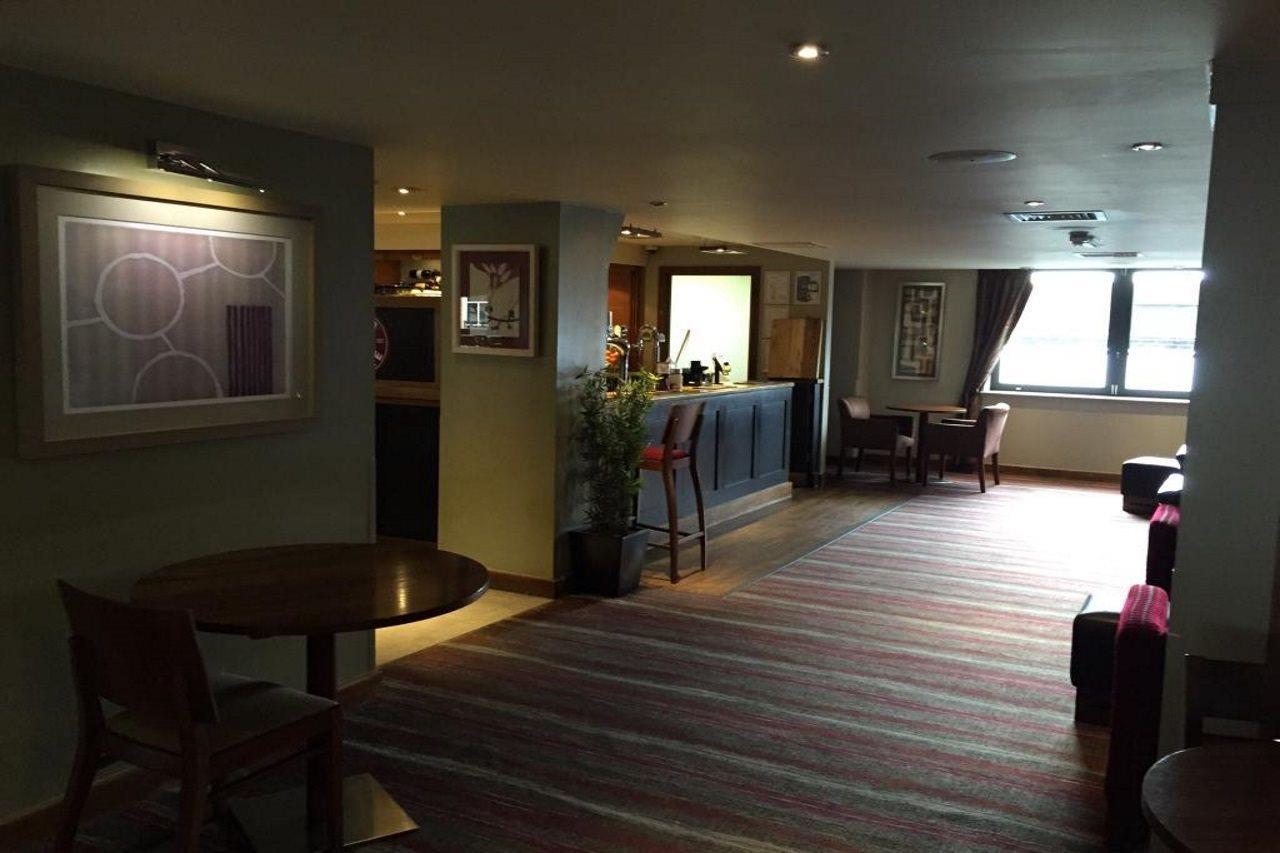 Premier Inn Brentwood Eksteriør billede