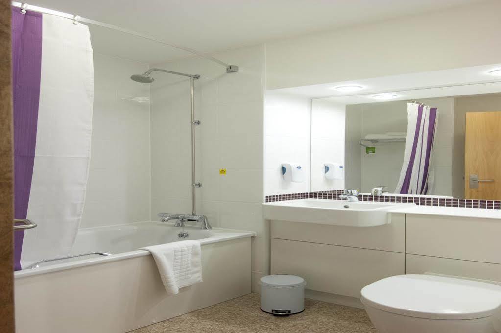 Premier Inn Brentwood Eksteriør billede