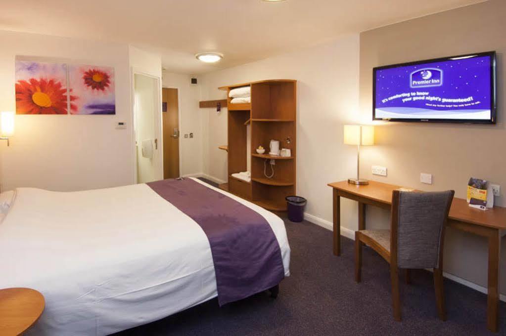 Premier Inn Brentwood Eksteriør billede